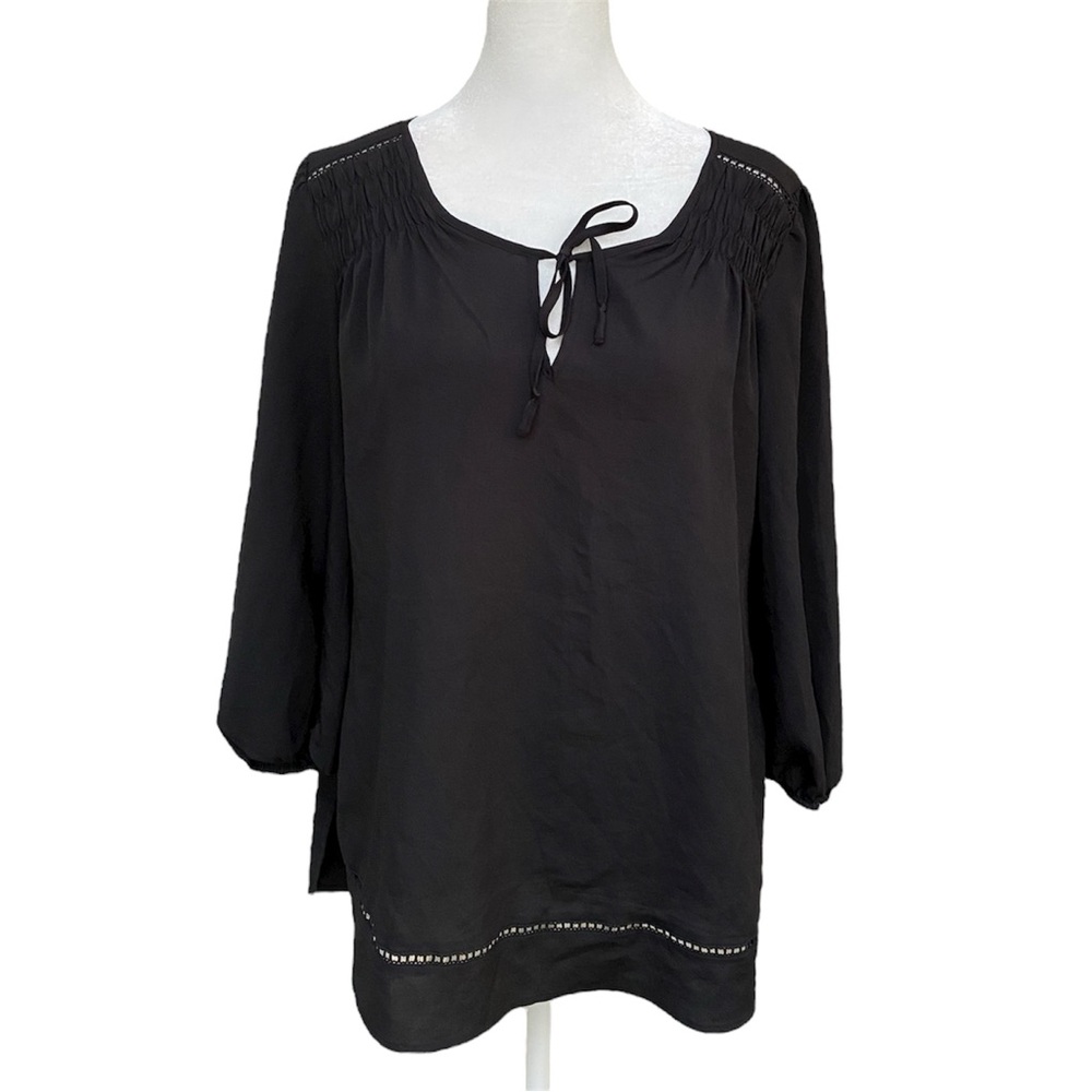 Princess Vera Wang Black Tie Front Blouse